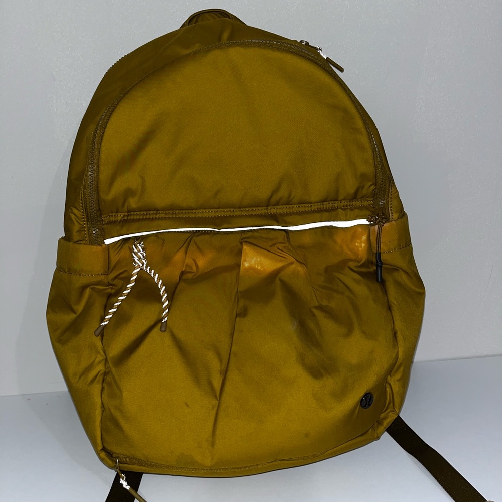 Lululemon backpack